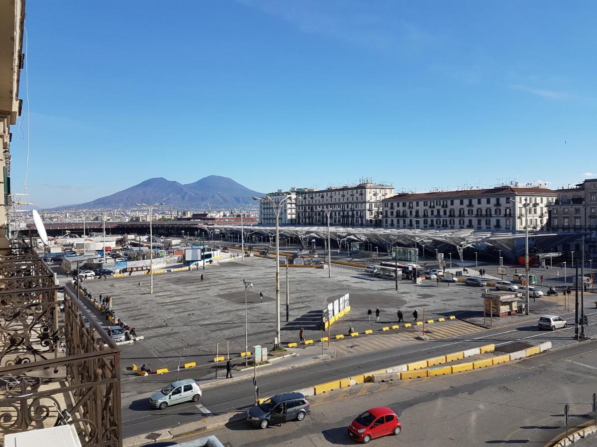 La Piazza - Garibaldi 2.6 Apartman Nápoly Kültér fotó